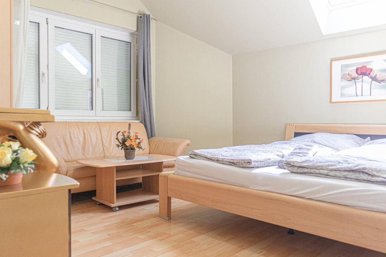 Comfortable Rooms In A Beautiful House Gd Wenen Buitenkant foto