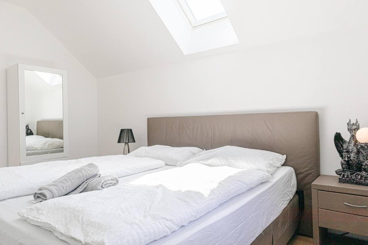 Comfortable Rooms In A Beautiful House Gd Wenen Buitenkant foto