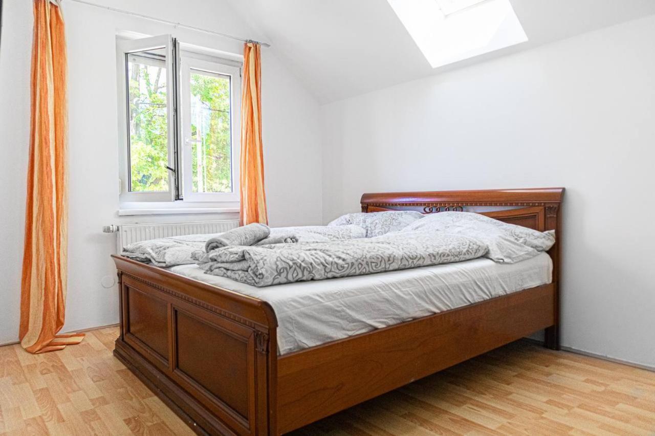 Comfortable Rooms In A Beautiful House Gd Wenen Buitenkant foto